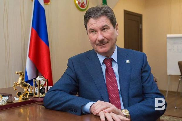 Помощник президента РТ по авиакомплексу Равиль Зарипов Фото (с)  Максима Платонова, Реальное время
