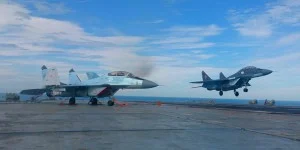 Читайте также: При посадке на авианесущий крейсер «Адмирал Кузнецов» упал в море Су-33