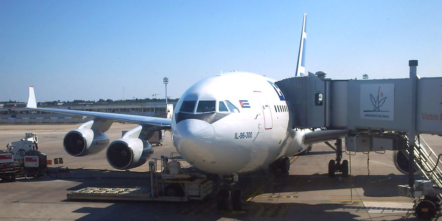 Ил-96-300 авиакомпании Cubana