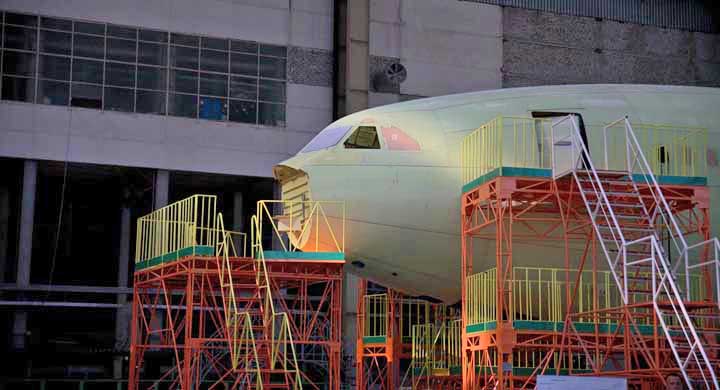 il96-400m_06
