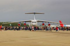 il-76-ilushin-jet-for-cosmonauts-training