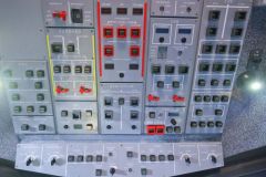 Верхняя приборная панель кабины ТВРС-44 «Ладога»