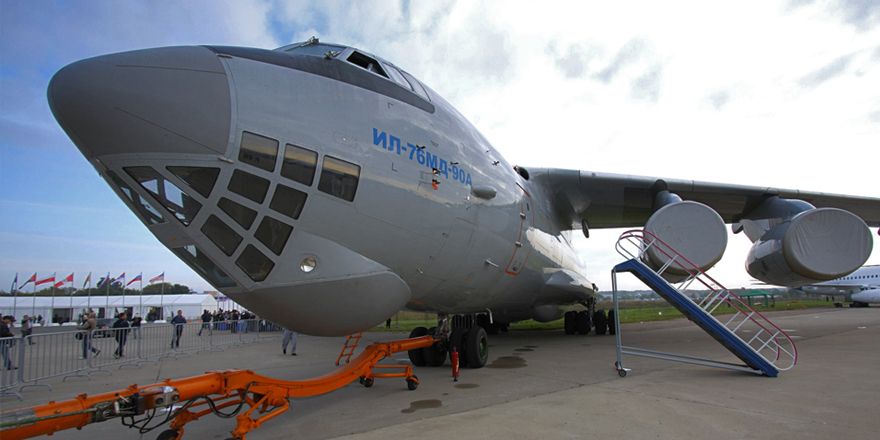 Военно-транспортная авиация начинает