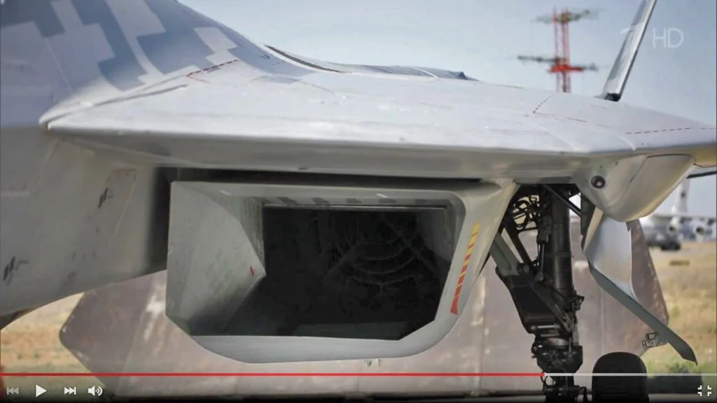 Коаксиально-радиальная решетка Су-57
