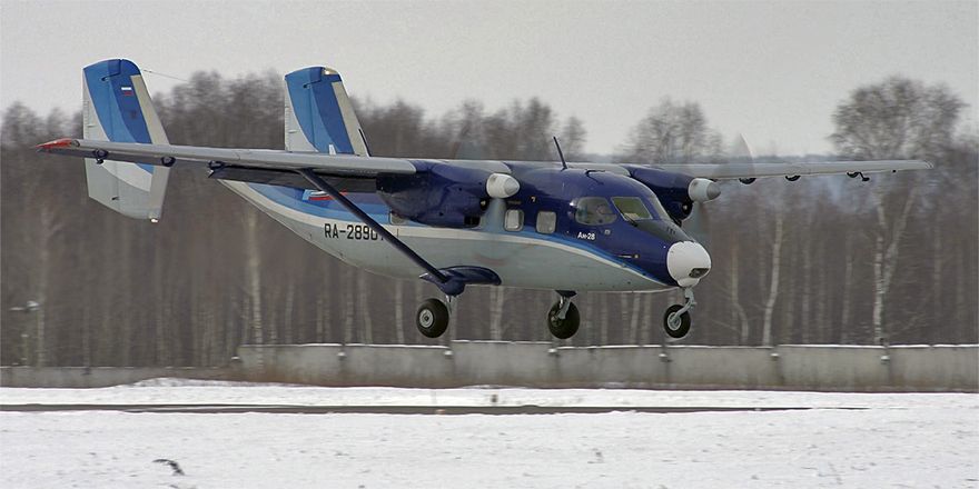 Возобновляется авиасообщение между