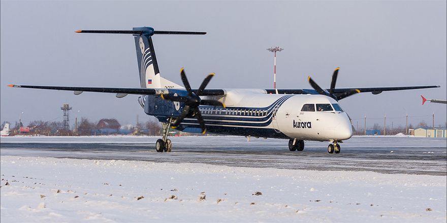 q400 Aurora