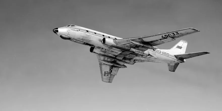 Ту-124 — младший