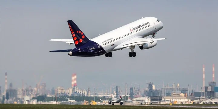 ssj 100 EI FWD