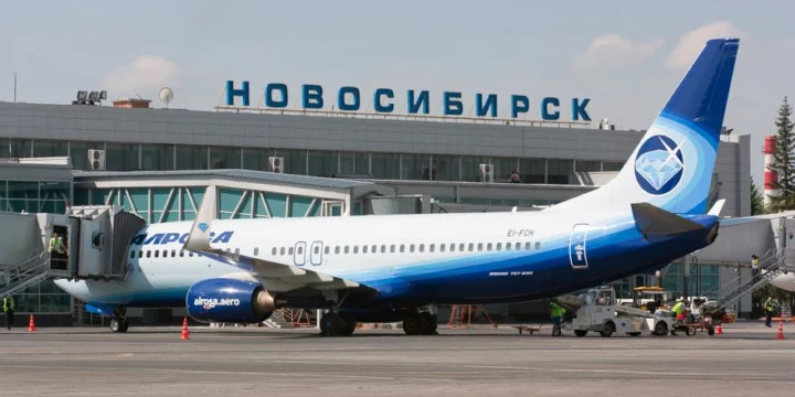 tolmachevo b737 800