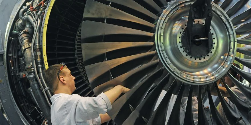 engine авиадвигатель