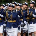 Первокурсницы Краснодарского высшего военного авиационного училища лётчиков приняли Военную присягу