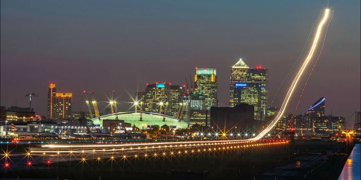 london city airport landing aproach 5deg 1