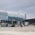 В новом терминале аэропорта «Симферополь» начался монтаж телескопических трапов
