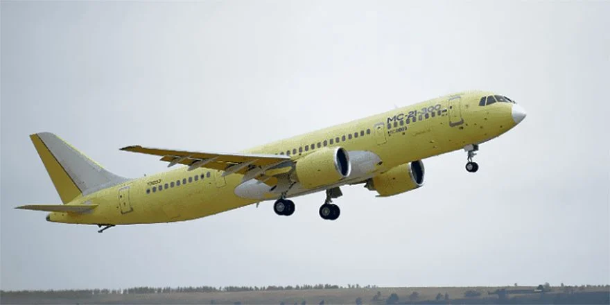 Второй самолёт МС-21-300