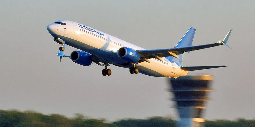 b737 800 pobeda