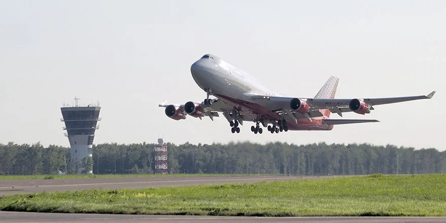 b747 takeoff vko vnukovo