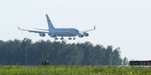 Ил-96-300 — первый отечественный широкофюзеляжный дальнемагистральный самолёт