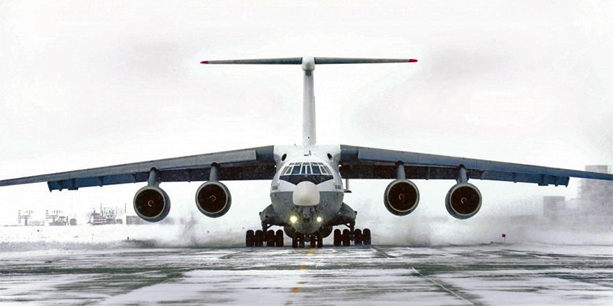 Конвертируемый топливозаправщик Ил-78М-90А