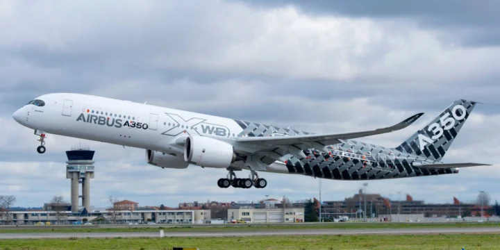 airbus a350 xwb msn2 test takeoff 3