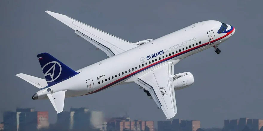 SSJ100