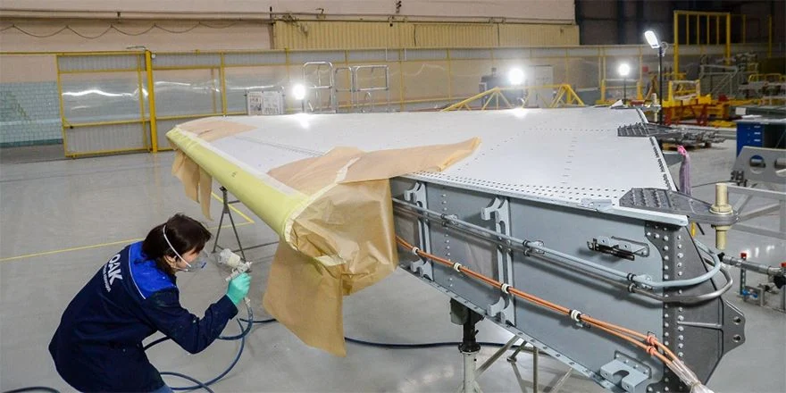 mc 21 tail