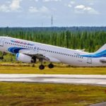 Самолёт А320 авиакомпании «Ямал» совершил аварийную посадку в Пулково
