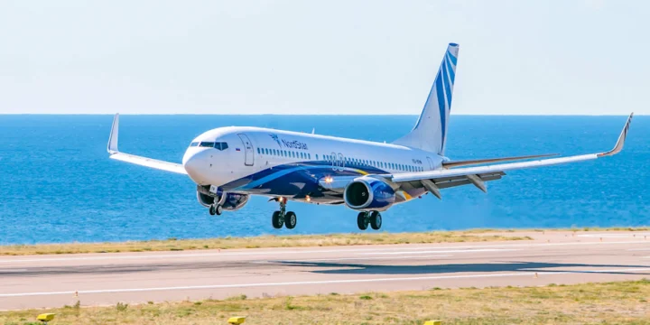 Геленджик b737-800 NordStar