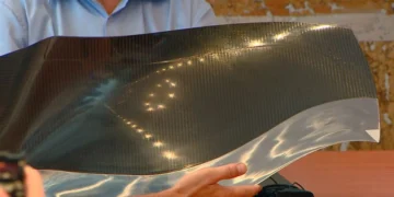 Композитная лопатка вентилятора ПД-35