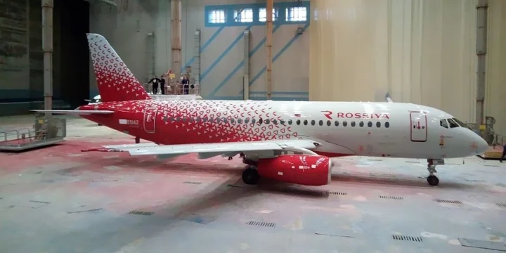 ssj100 ra 89142 gatchina rossia