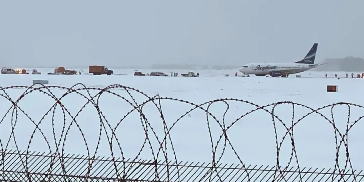 b737 Yakutia vq bip