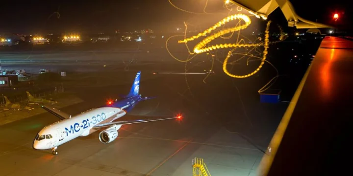 mc 21 lightning