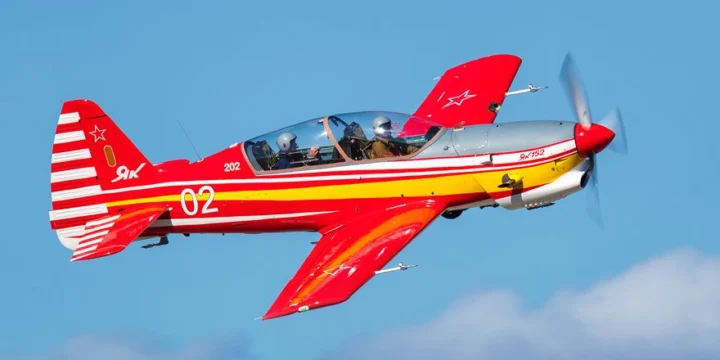 yak 152 maks demo flight