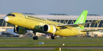 c919 Comac B 001E