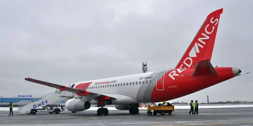 SSJ100 Red Wings Омск