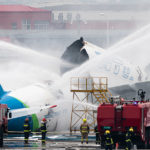 В Китае при подготовке к вылету сгорел грузовой самолёт Ту-204
