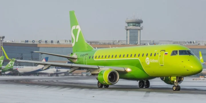 dme domodedovo s7 embraer e170 egor shitov