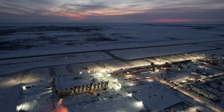novy urengoi runway