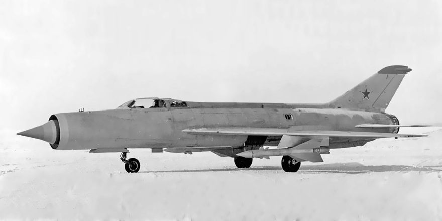 Сверхзвуковой перехватчик И-75