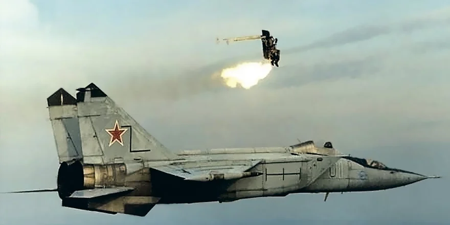 mig 25