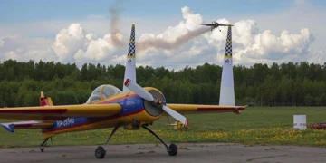 yak 52 russian air race chyernoe balashiha