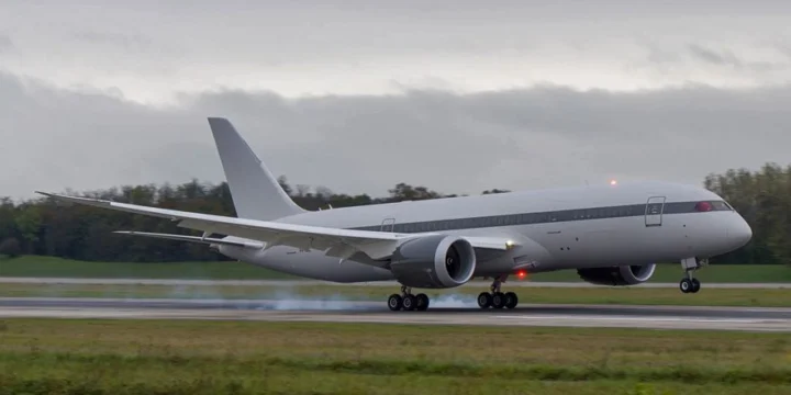 b787 p4 bdl abramovich