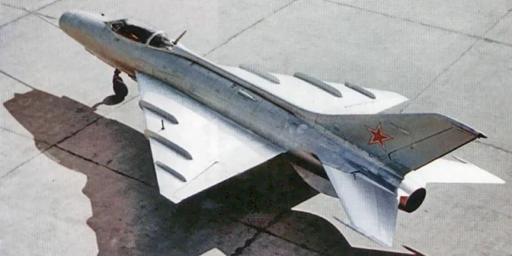 e 4 mig 21