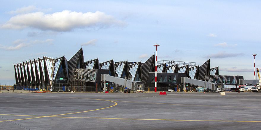 novy urengoi airport