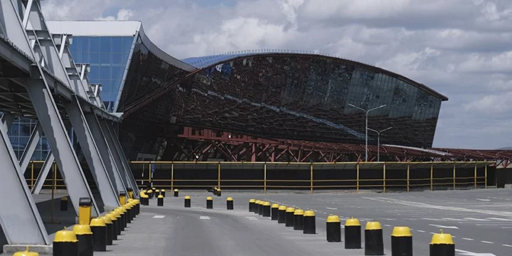 uyzhno sakhalinsk terminal