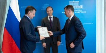 Одобрение главного изменения мантуров нередко слюсарю
