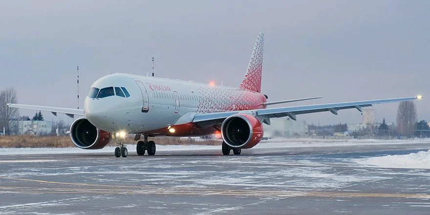 mc 21 73054 rossia livery 3