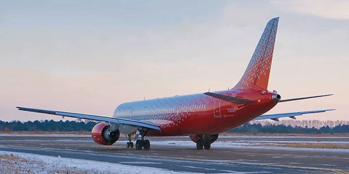 mc 21 73054 rossia livery 4
