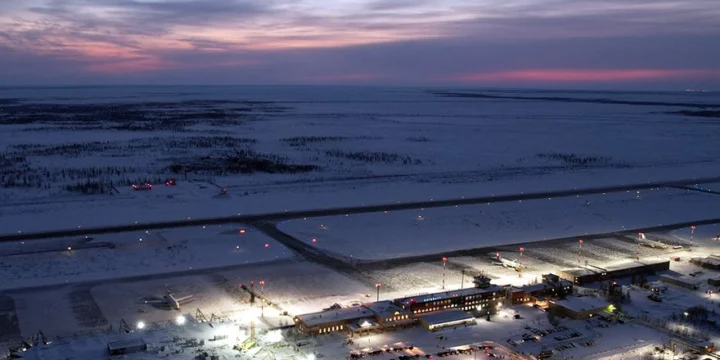 novy urengoi airport 1