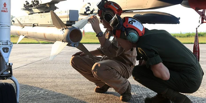 aim 120 mig 29