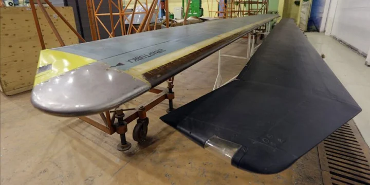 helicopter-composite-blades